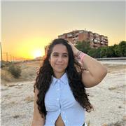 Aprende y mejora tus notas con Lucía! 
Hola, me llamo Lucía, tengo 16 años y soy una estudiante de Málaga – Cónsul